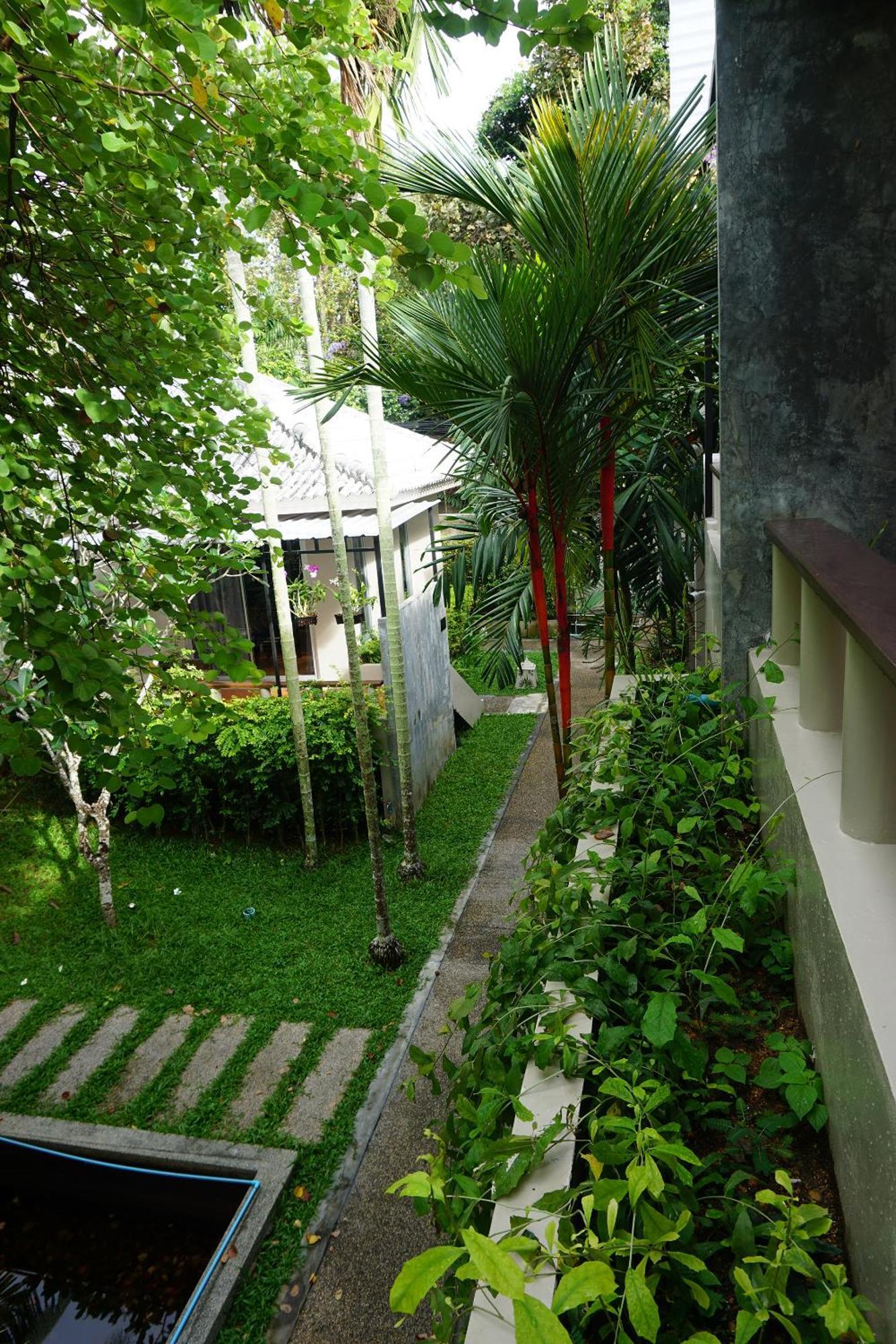 Signature Phuket Resort Chalong Exterior photo